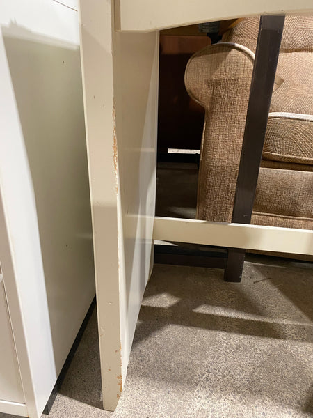 White Desk