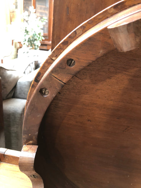 GHC - Carved Scalloped Edge Sidetable