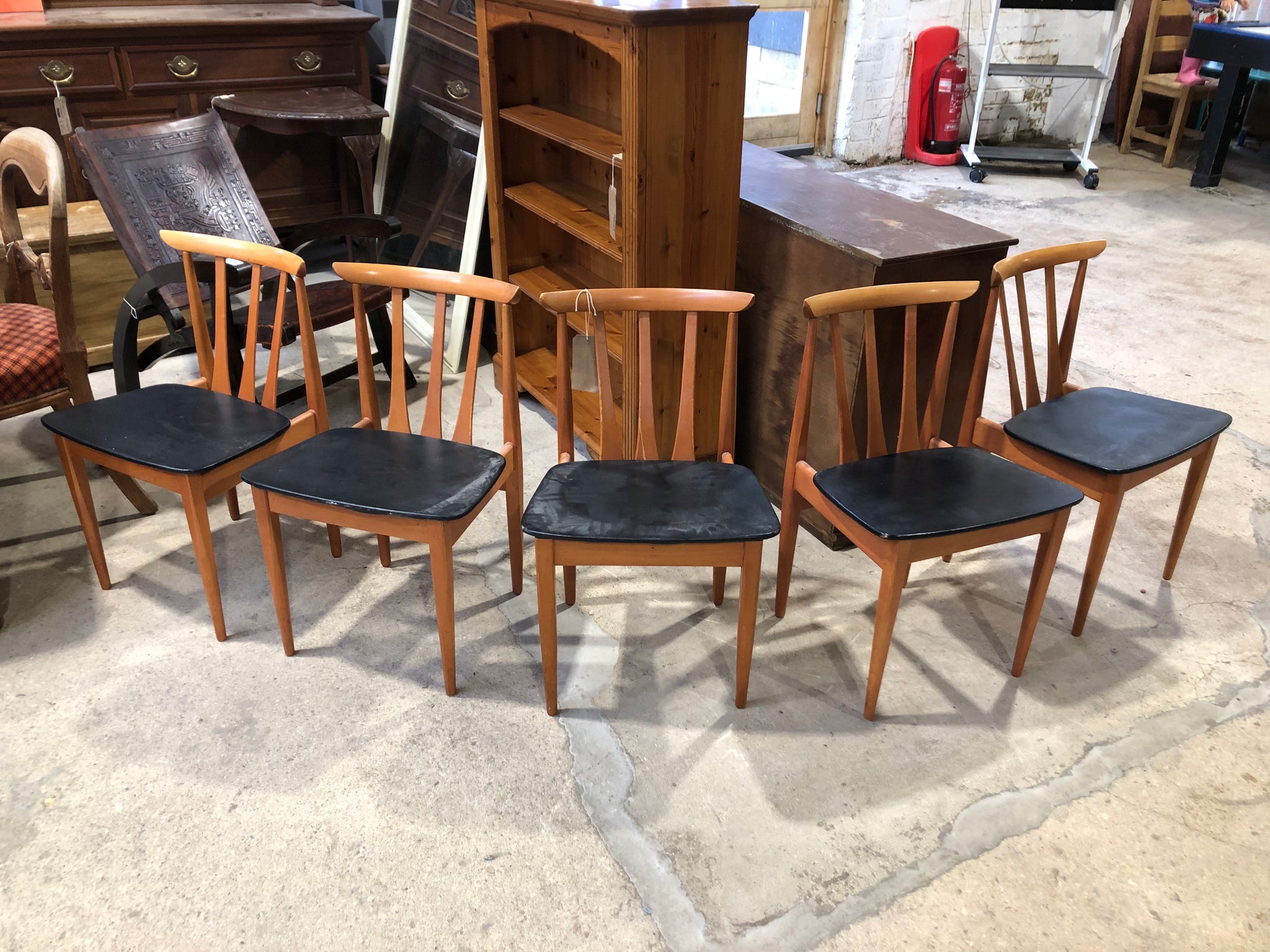 GHC - Set of 5 Mid Century Dining Chairs
