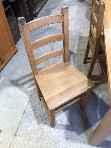 Dining Table & 4 Chairs