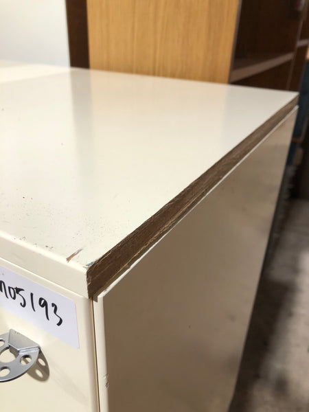 Cream Chest of 4 Drawers (top)