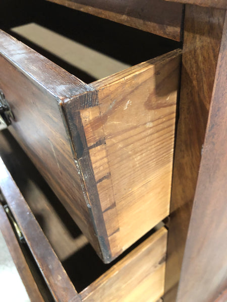 Antique Mahogany/Oak chest of Drawers
