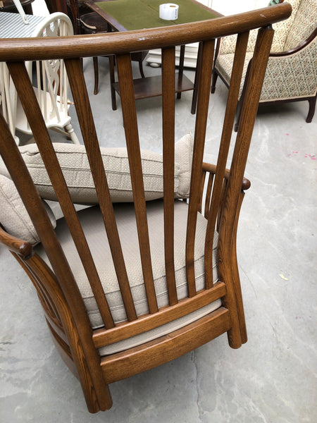 Light Ercol Windsor Jubilee Chair