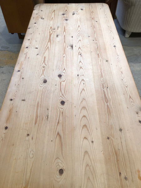 Rustic Pine Farmhouse Kitchen Table
