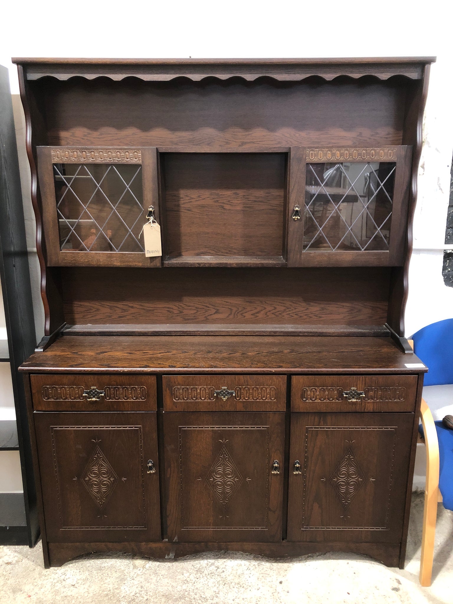 Large Dark Oak Veneer Welsh Dresser