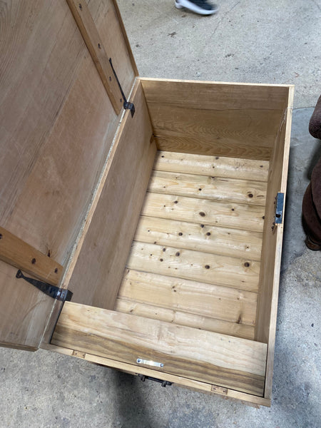 Rustic Pine Blanket Box