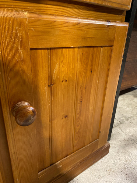 GHC - Pine Welsh Dresser