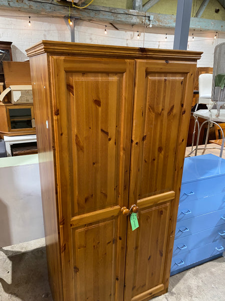 Pine Wardrobe REF