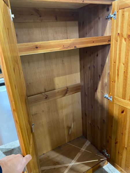 Pine Wardrobe REF