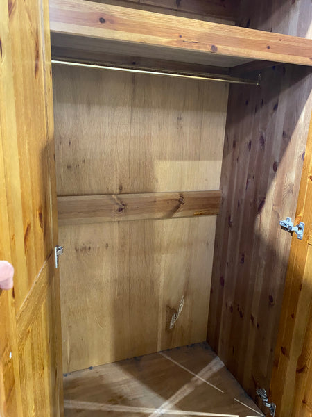 Pine Wardrobe REF