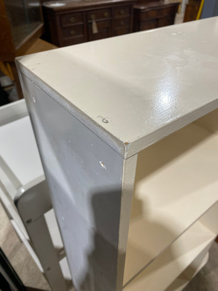 White Curved Edge Bookcase