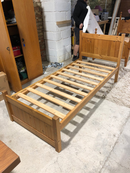 Single wooden bed