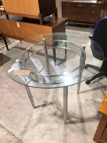 Glass round table