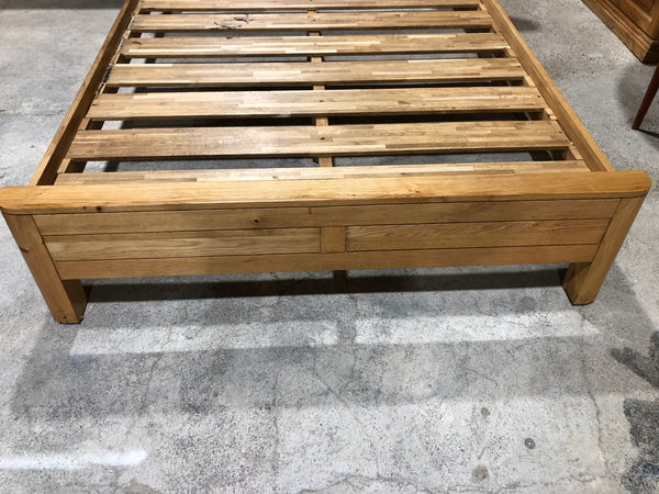 King Size Bed - Ref