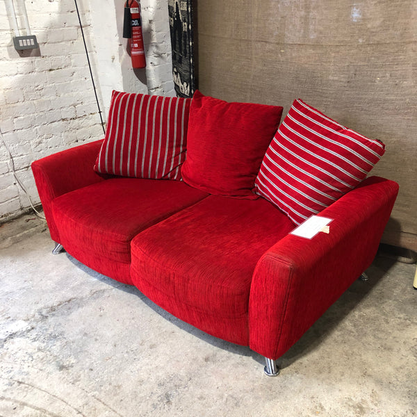 Red Sofa - Ref