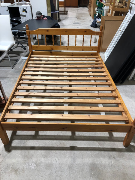 Double Bed - Ref