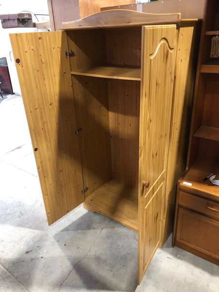Double Wardrobe - REF