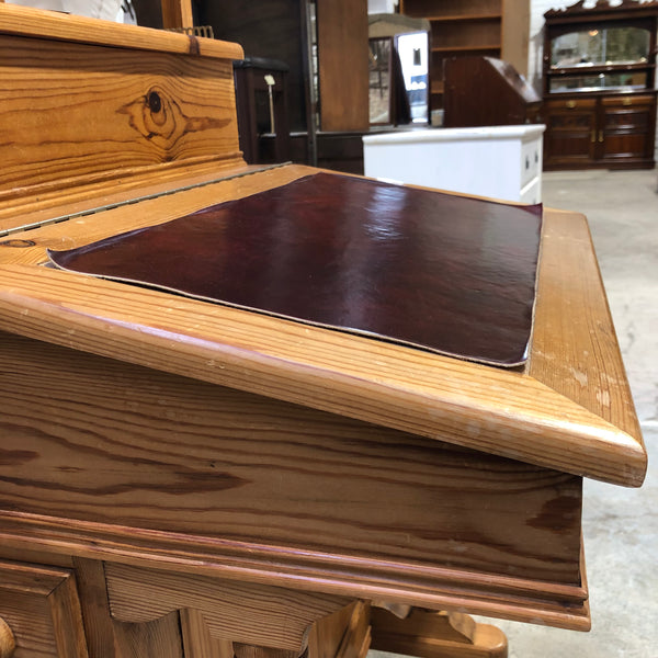 Davenport Pine Desk