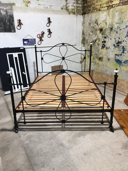 King Size Metal Bed