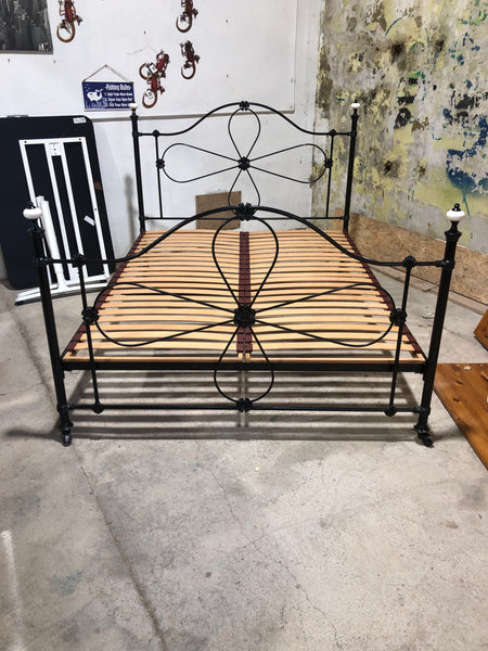 King Size Metal Bed