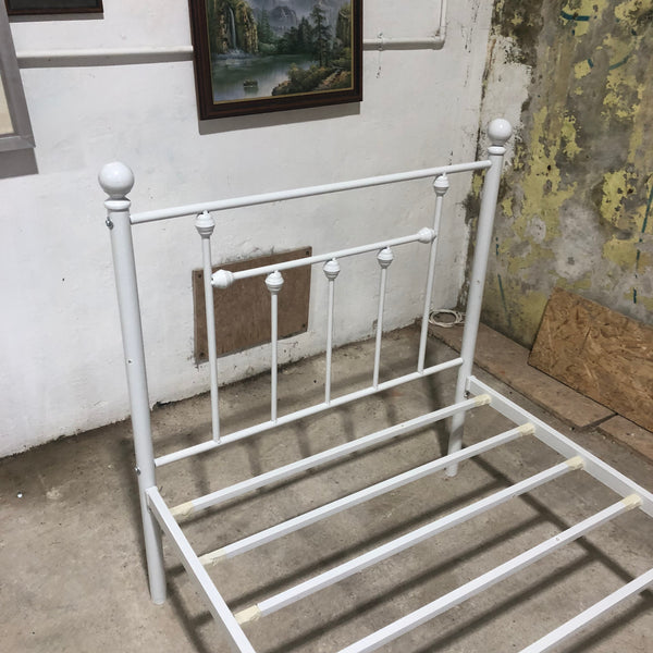 Metal Single Bed