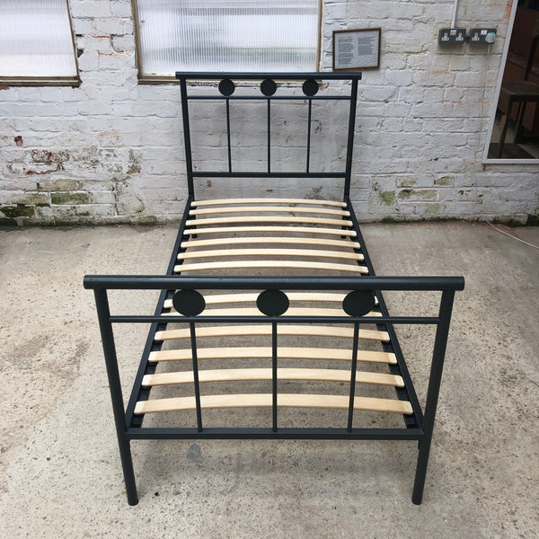 Metal Single Bed - Ref