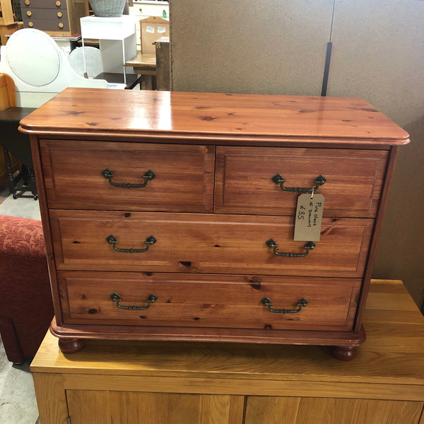 Pine Chest of Drawers