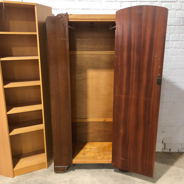 Vintage Wardrobe