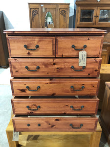 Pine Chest of Drawers