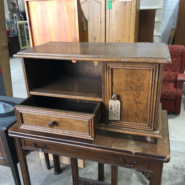 Stained Oak TV Unit