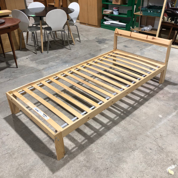 IKEA LURÖY Single Bed - Ref