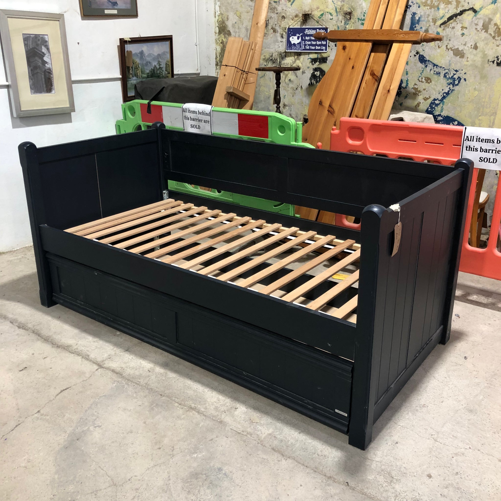 Navy Day Bed