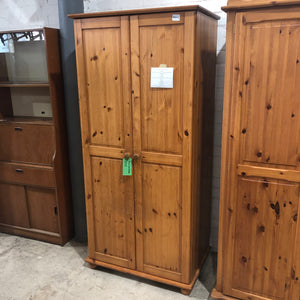 Pine Wardrobe - Ref