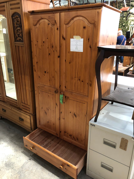 Pine Double Wardrobe - REF