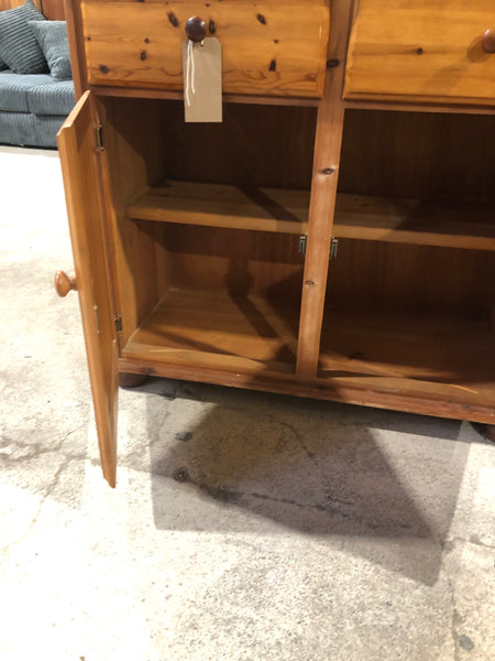 GHC - Pine Welsh Dresser