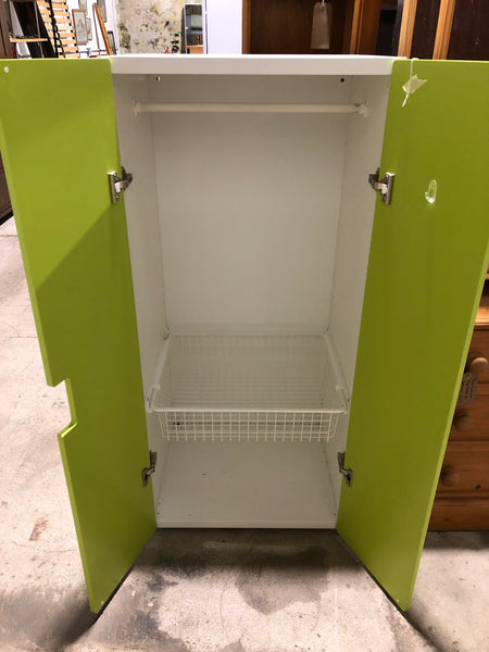 Compact Wardrobe - REF