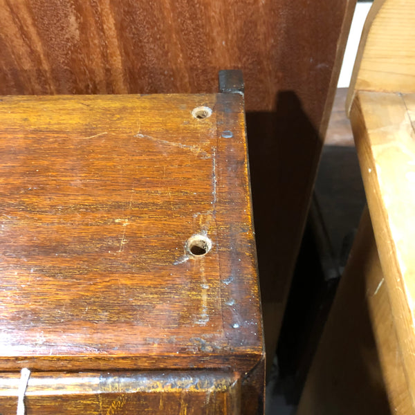 Vintage Bureau