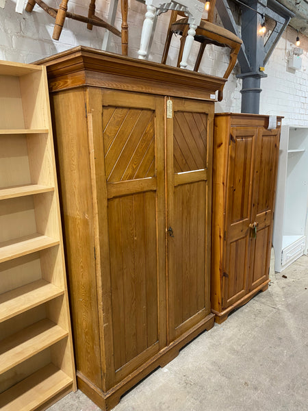 Antique Ash Compactum GHC