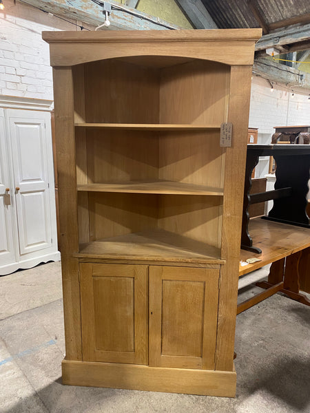 Large light Oak corner unit