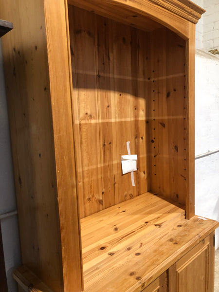 Solid pine dresser