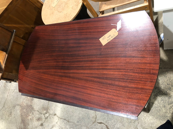 Drop leaf table