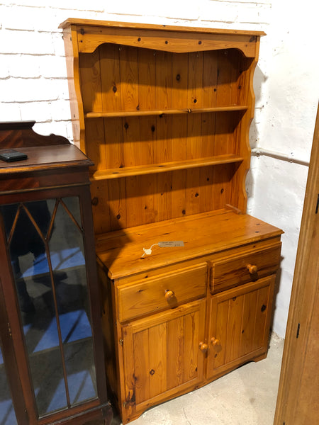 Small pine dresser