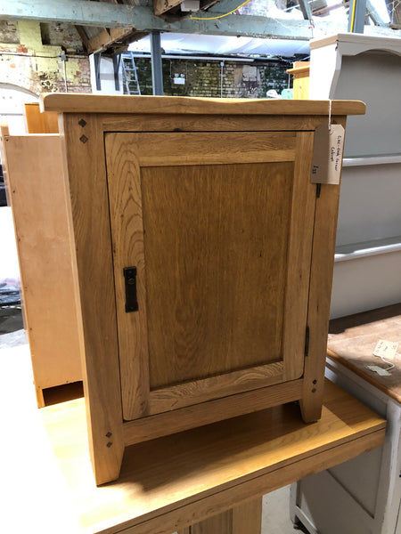 GHC - Oak corner cabinet