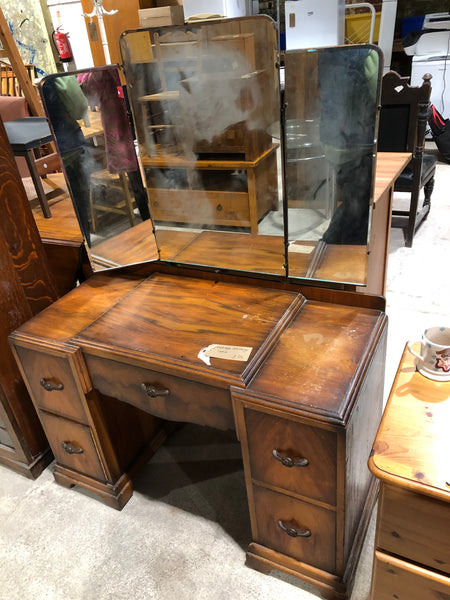 Vintage dressing table