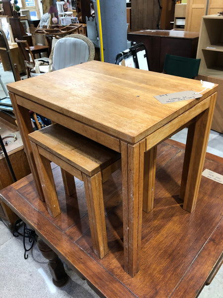 GHC - Oak Nest of Three Tables