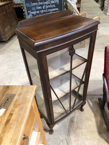 Glass cabinet