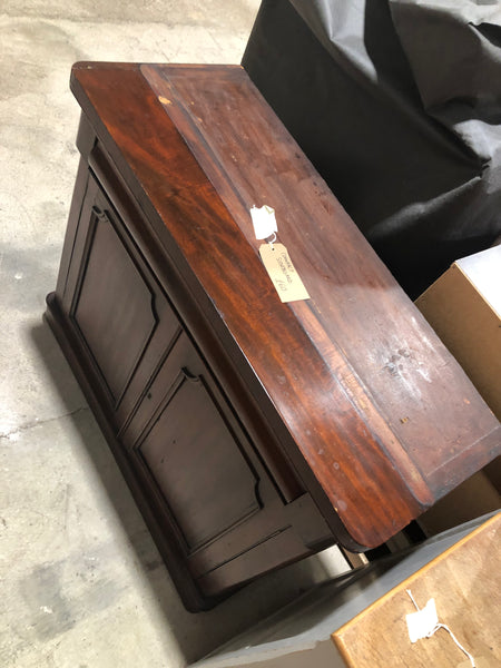 Compact Oak Sidebaord