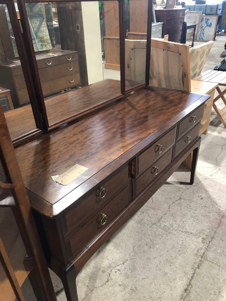 Stag Minstrel Dressing Table