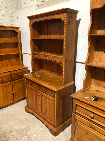 Pine Dresser
