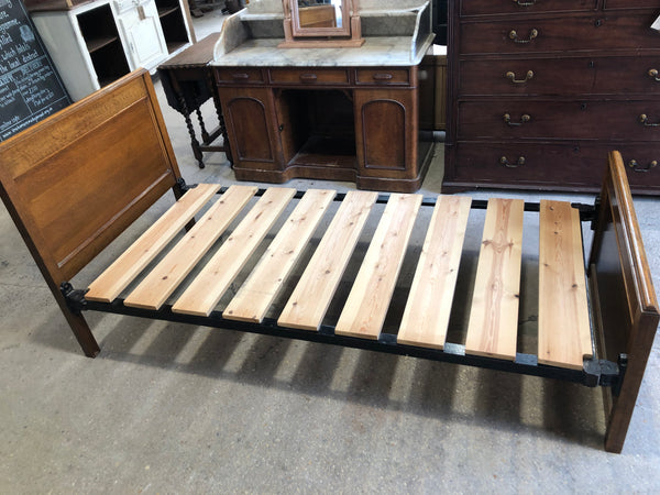 Wooden single bedframe
